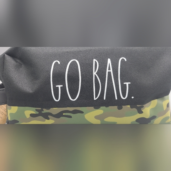 🪖 Rae Dunn Camo GO BAG Toiletry Bag Brand New ✅️ - Picture 2 of 11